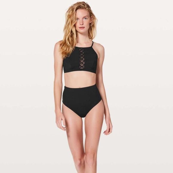 Lululemon Shoreline Swim Top
Black - Picture 4 of 8